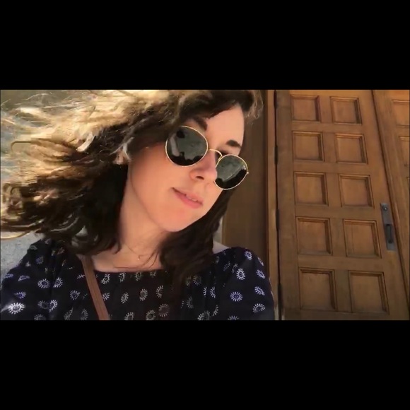 Meet your Posher, Katelin - Picture 1 of 1